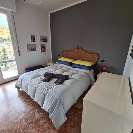Quando Il Mare Suona By Portofinovacanze Apartment Rapallo Luaran gambar